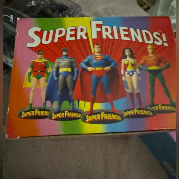 SUPER FRIENDS ROBIN MAQUETTE - Picture 2 of 7